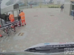 Asl Napoli 1, la prima ambulanza con telecamere a bordo