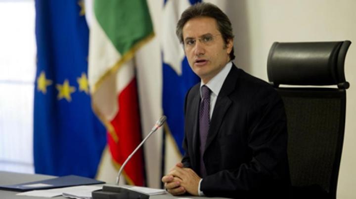Renzi in Naples, Video Message of President Caldoro