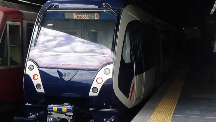 Ex Circumvesuviana: in esercizio l’ultimo dei 26 nuovi treni Metrostar
