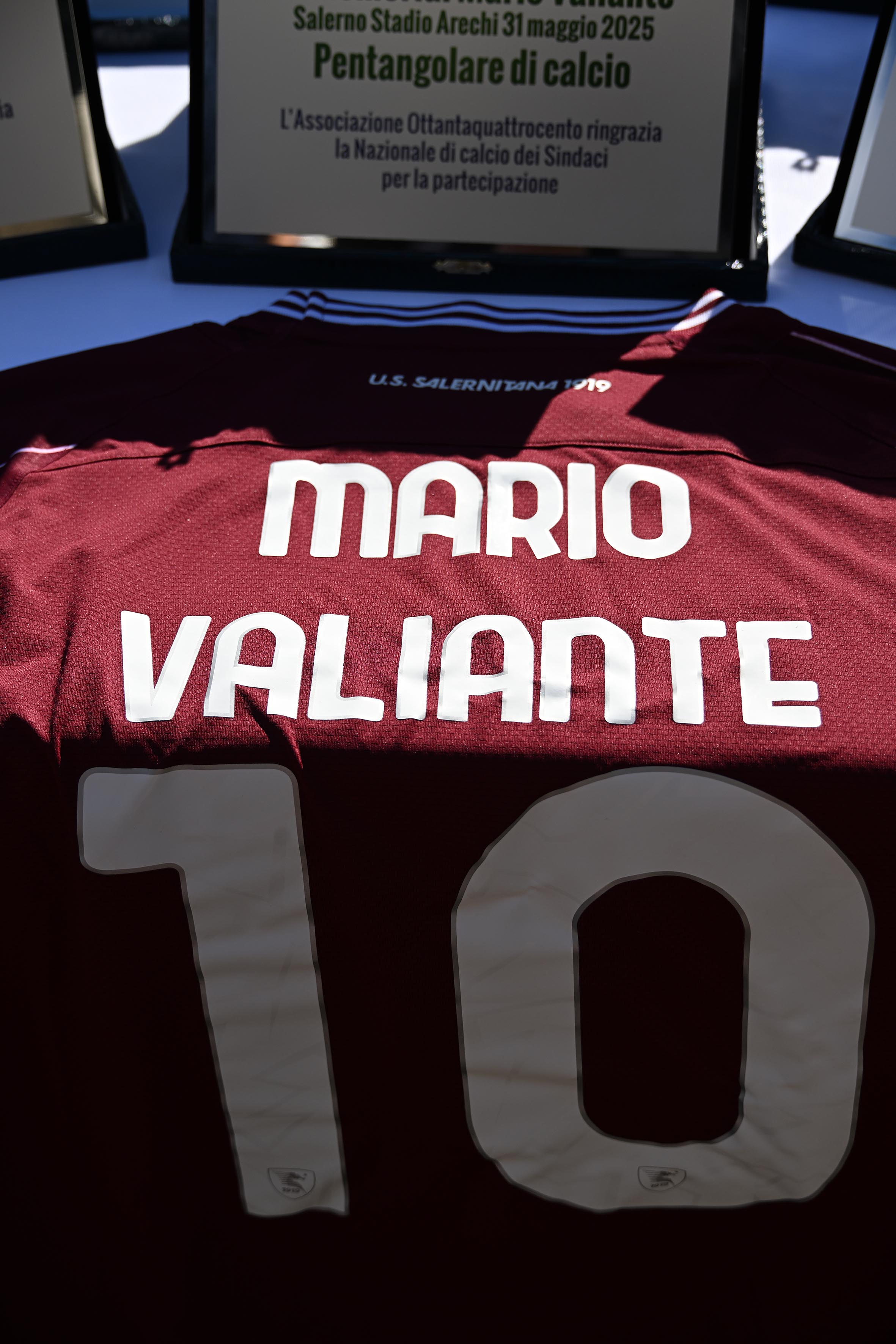 de_luca-memorial_valiante-