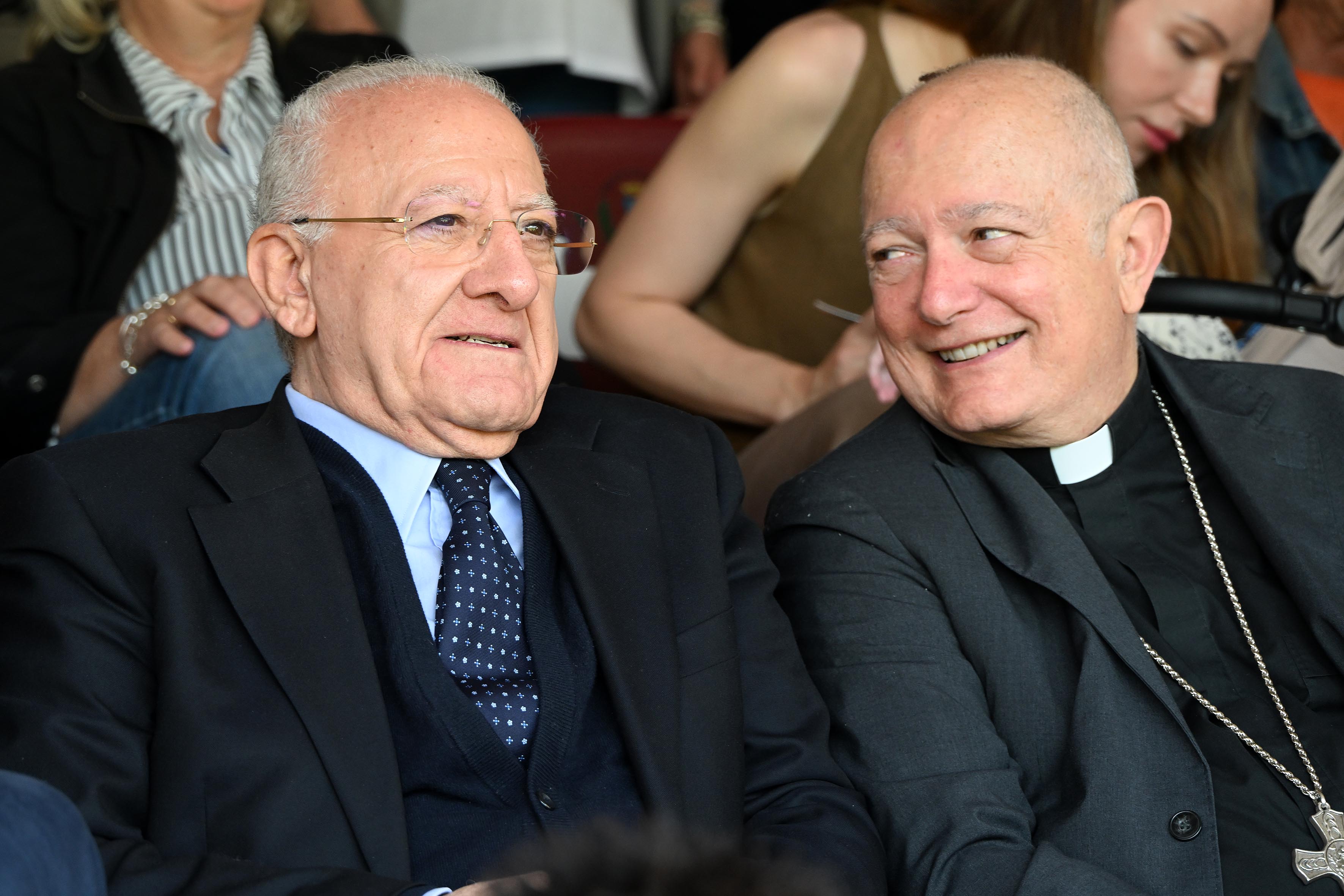 de_luca-memorial_valiante-