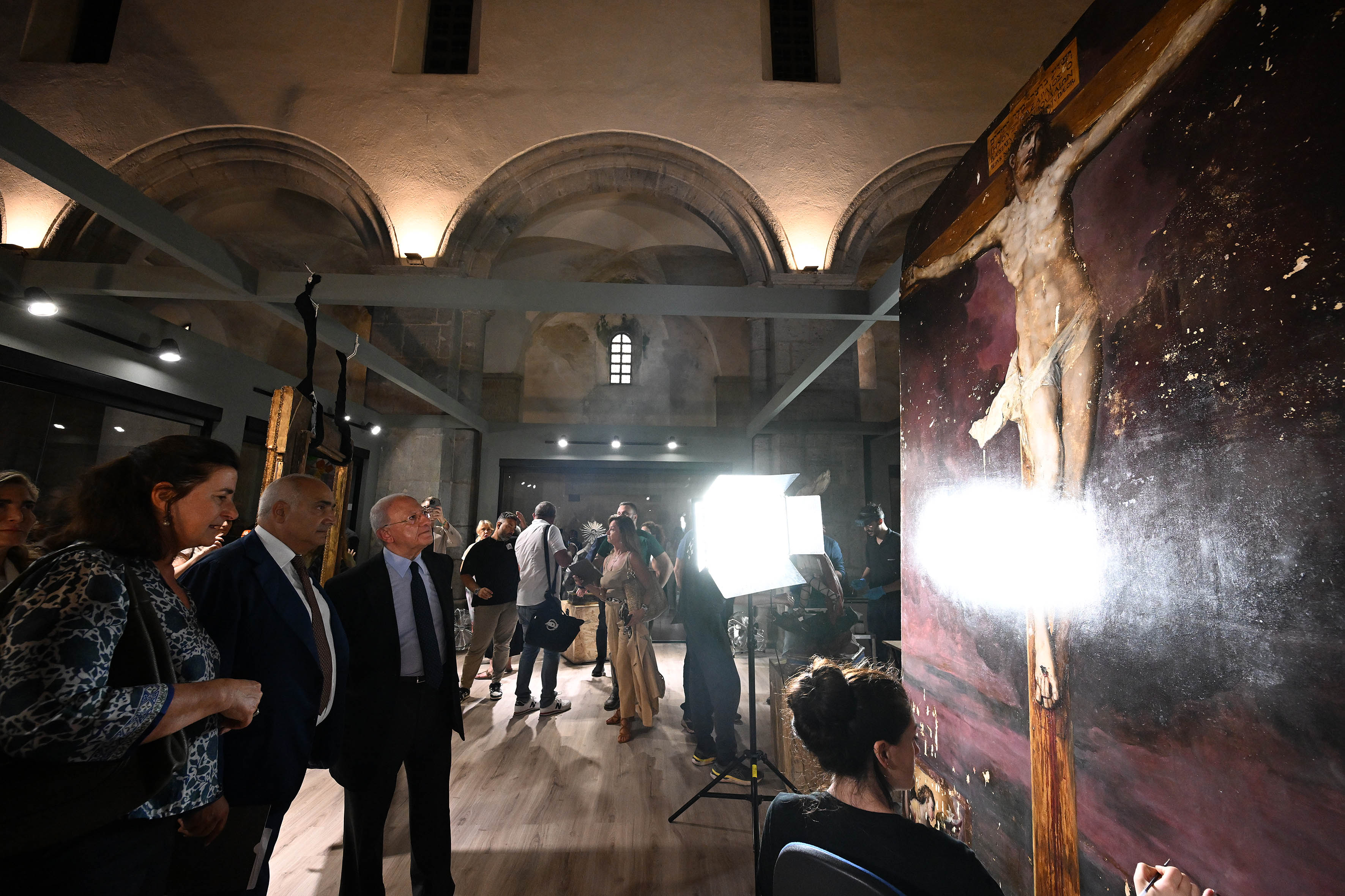 de_luca-restauro_opere_incurabili