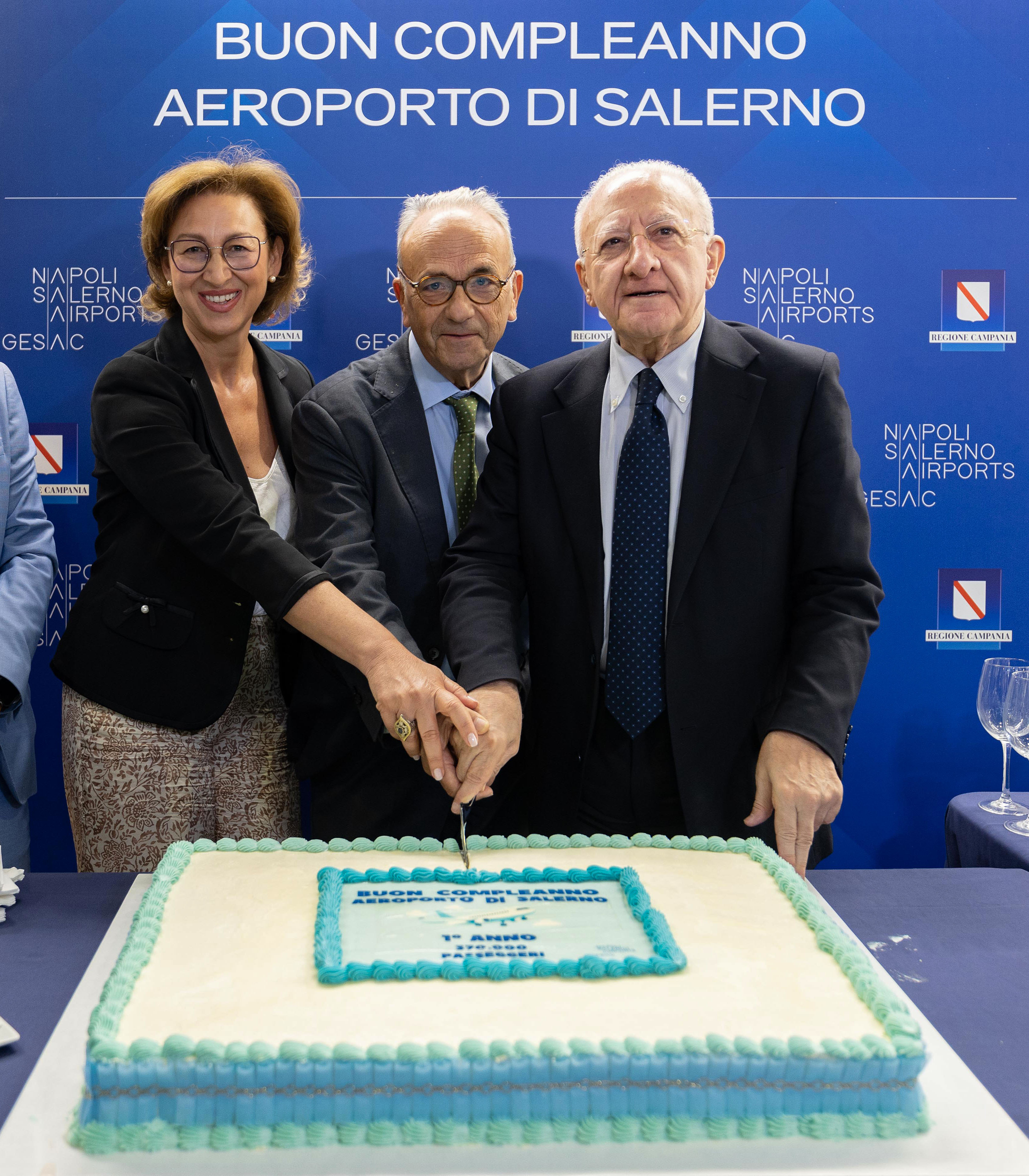 de_luca-aeroporto_salerno_compleanno-04.jpg