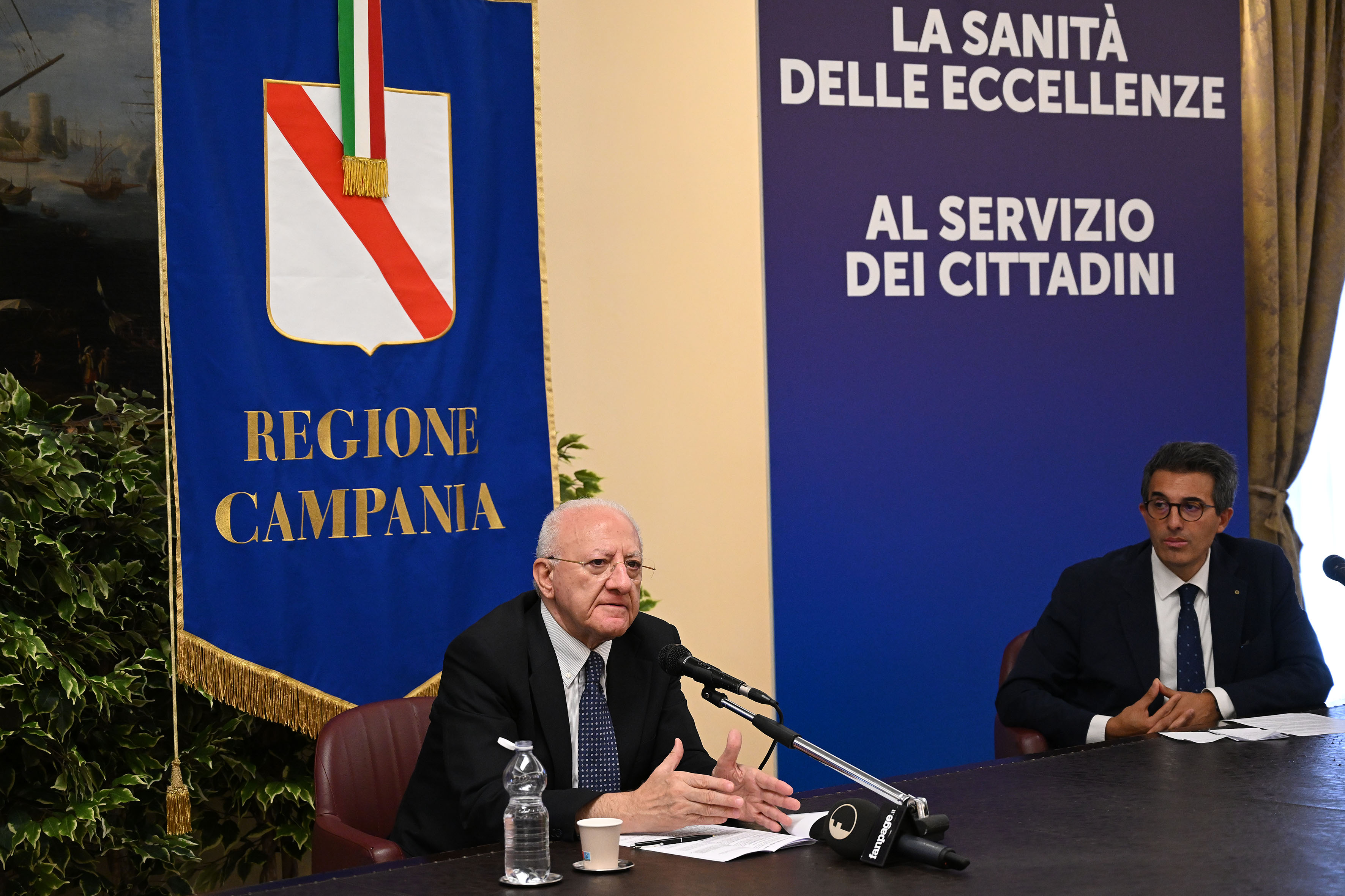 De Luca alla presentazione dell'app Sinfonia Salute