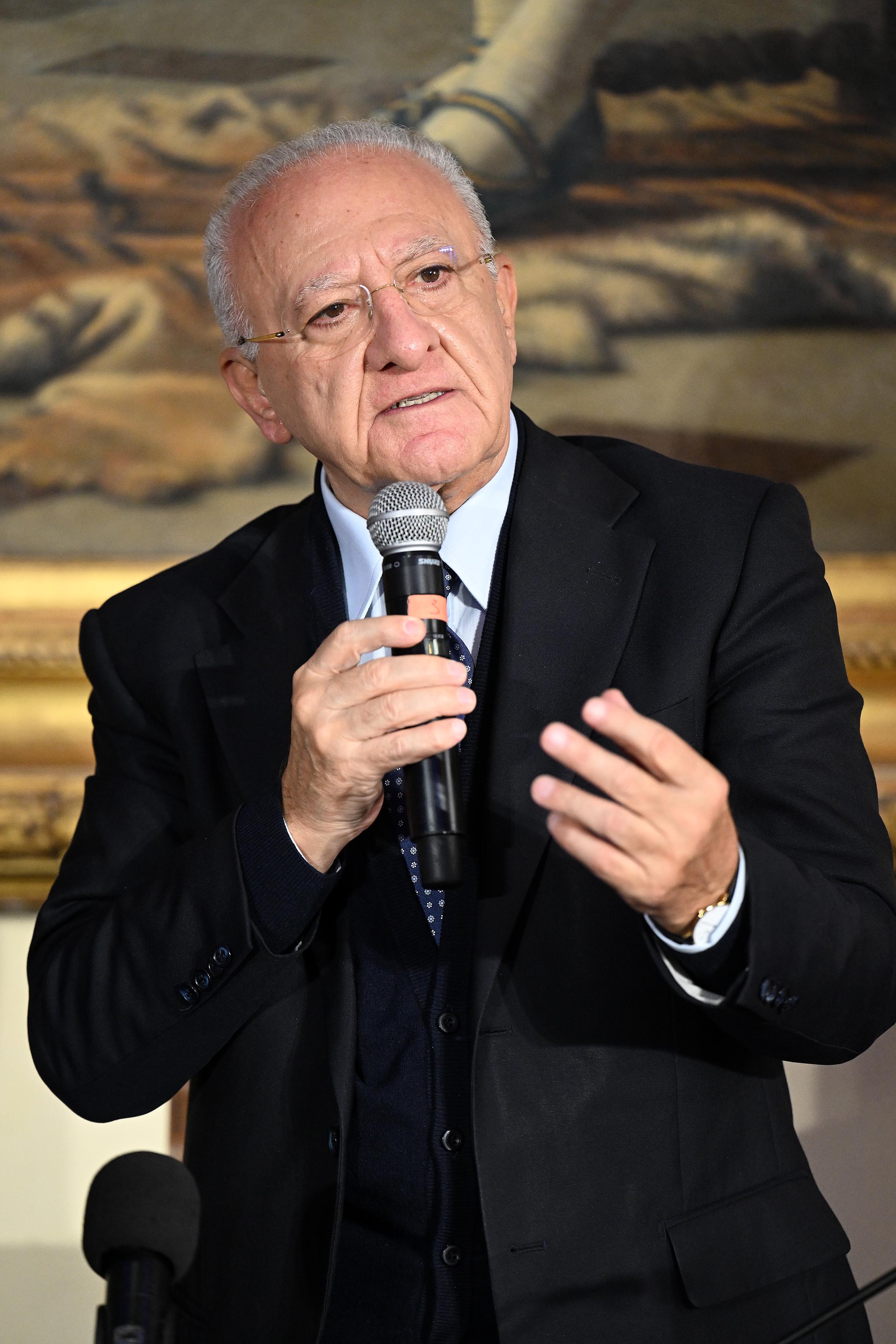 de_luca-ospedale_sessa_aurunca-