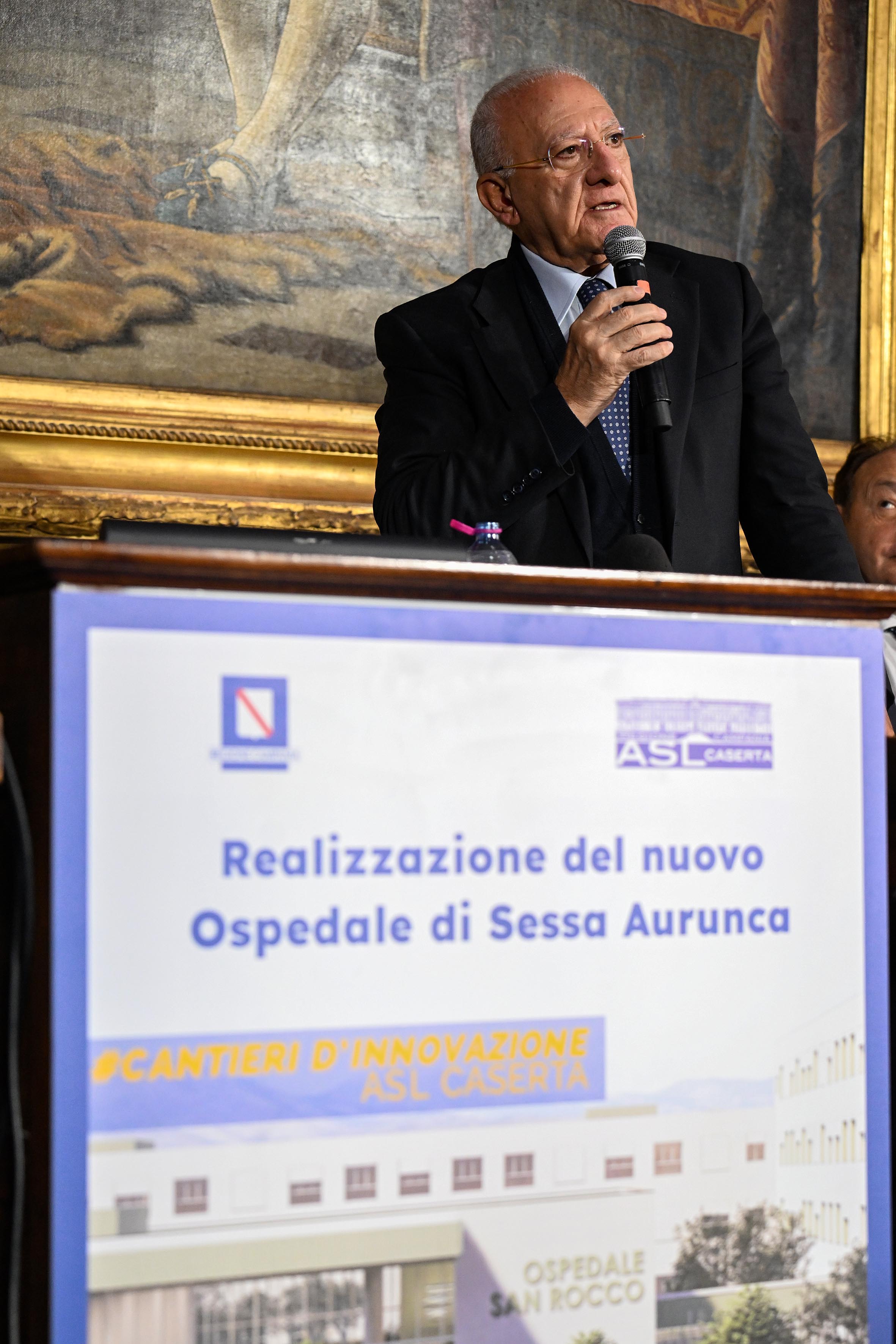 de_luca-ospedale_sessa_aurunca-