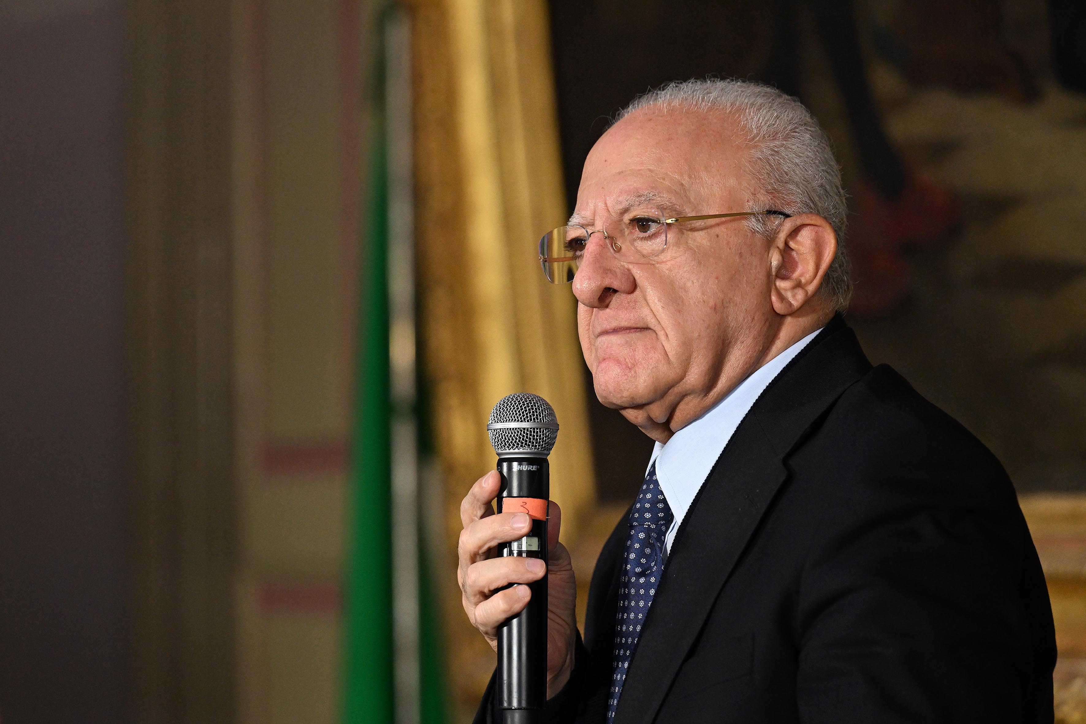 de_luca-ospedale_sessa_aurunca-