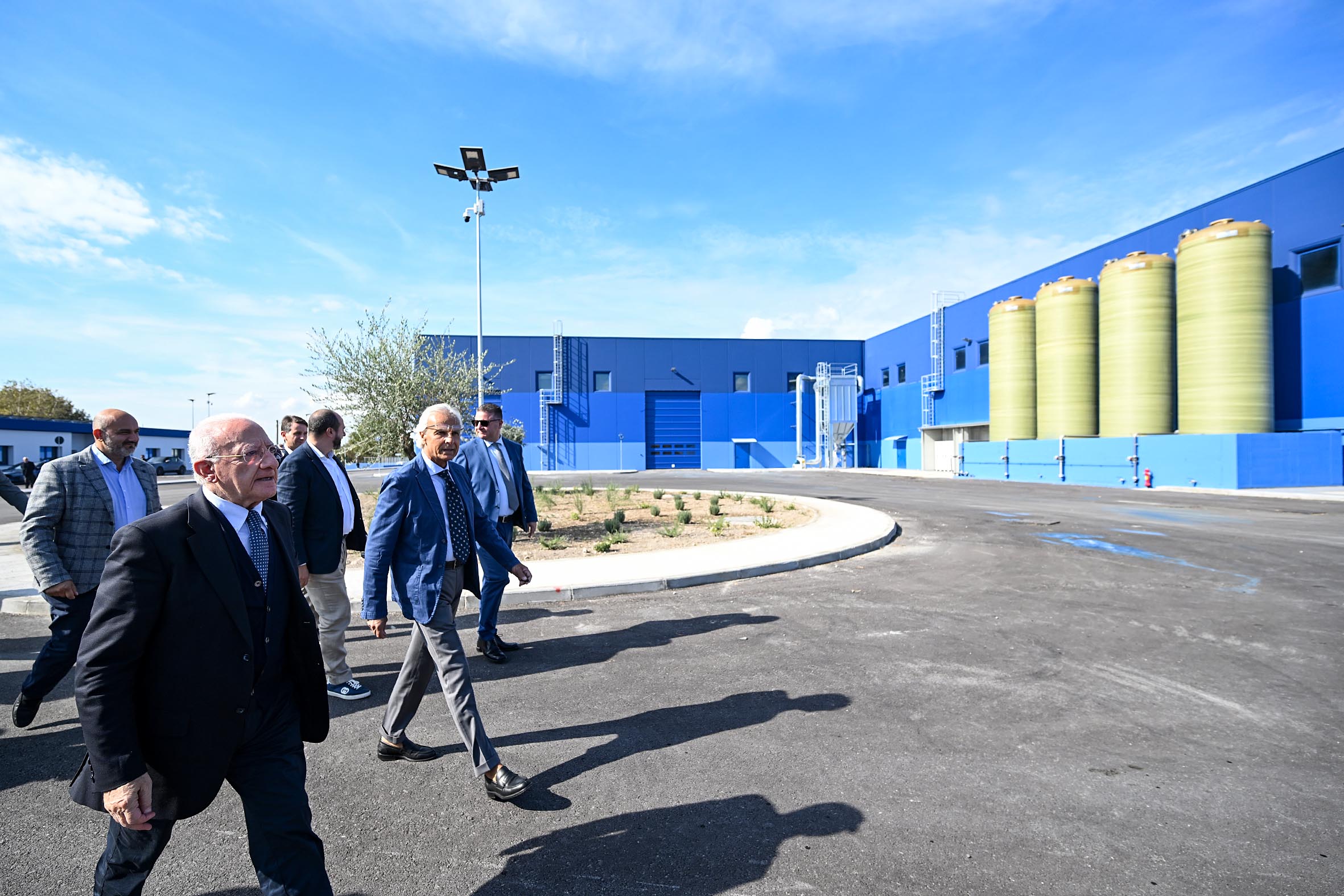 de_luca-impianto_compostaggio_marigliano