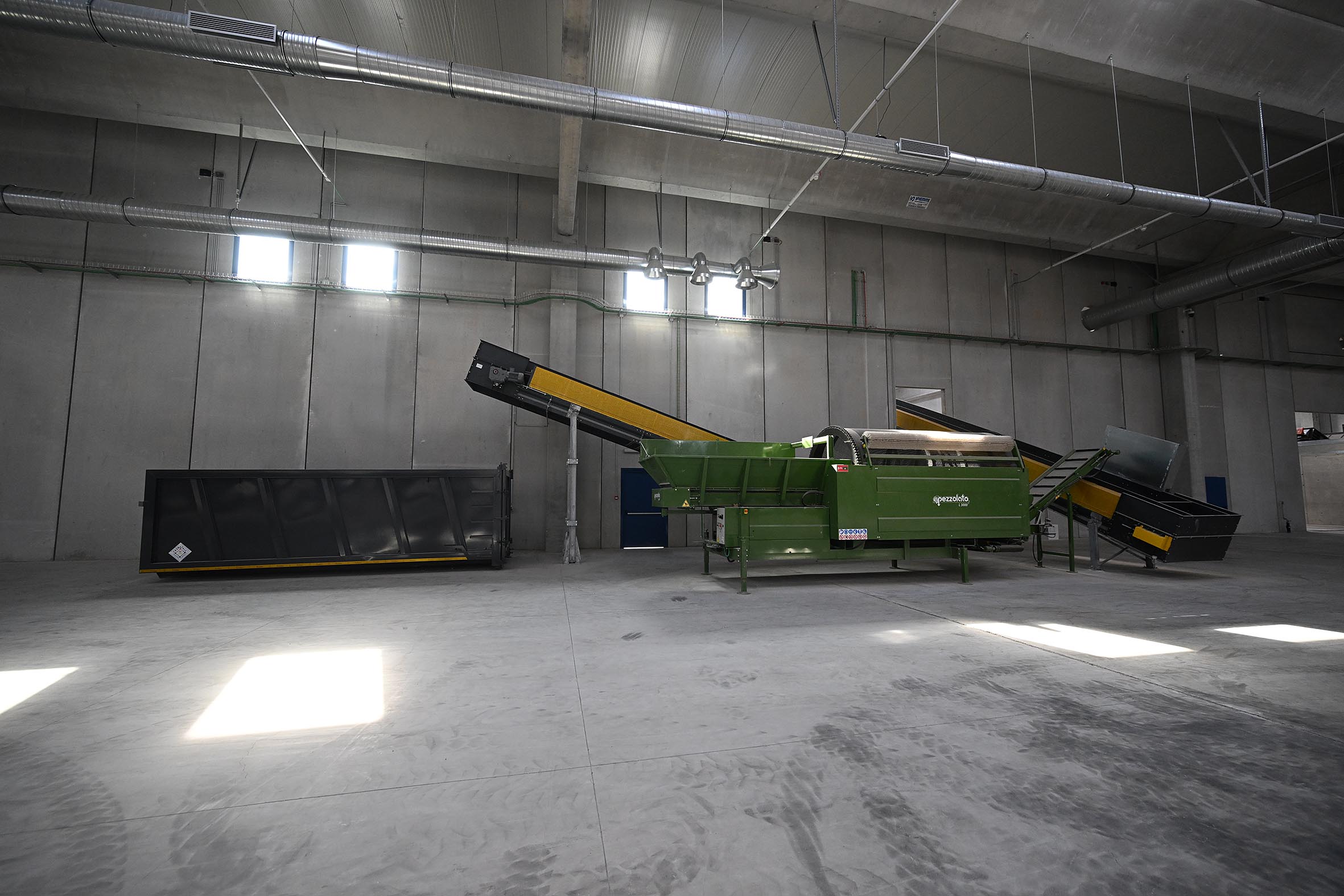 de_luca-impianto_compostaggio_marigliano