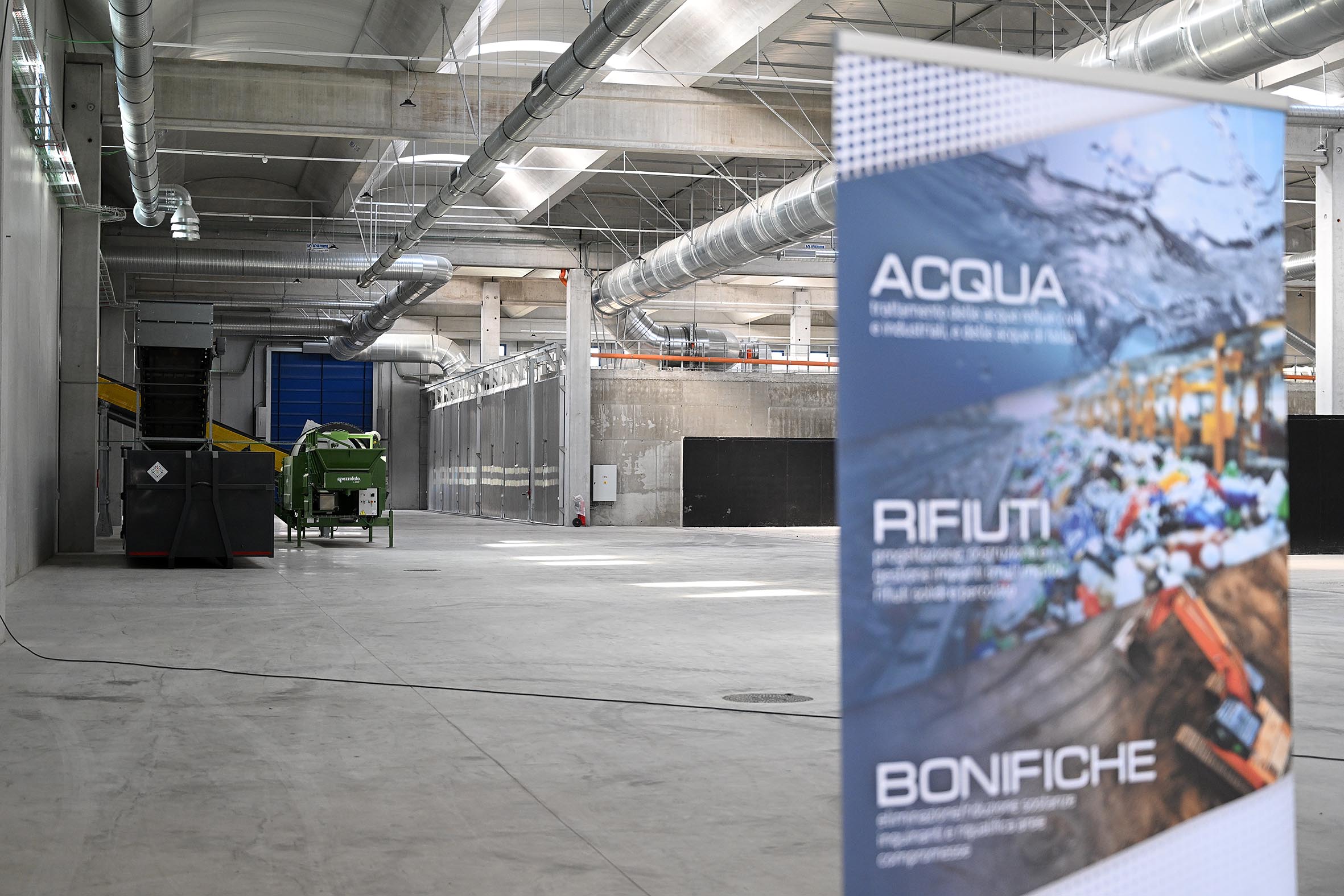 de_luca-impianto_compostaggio_marigliano