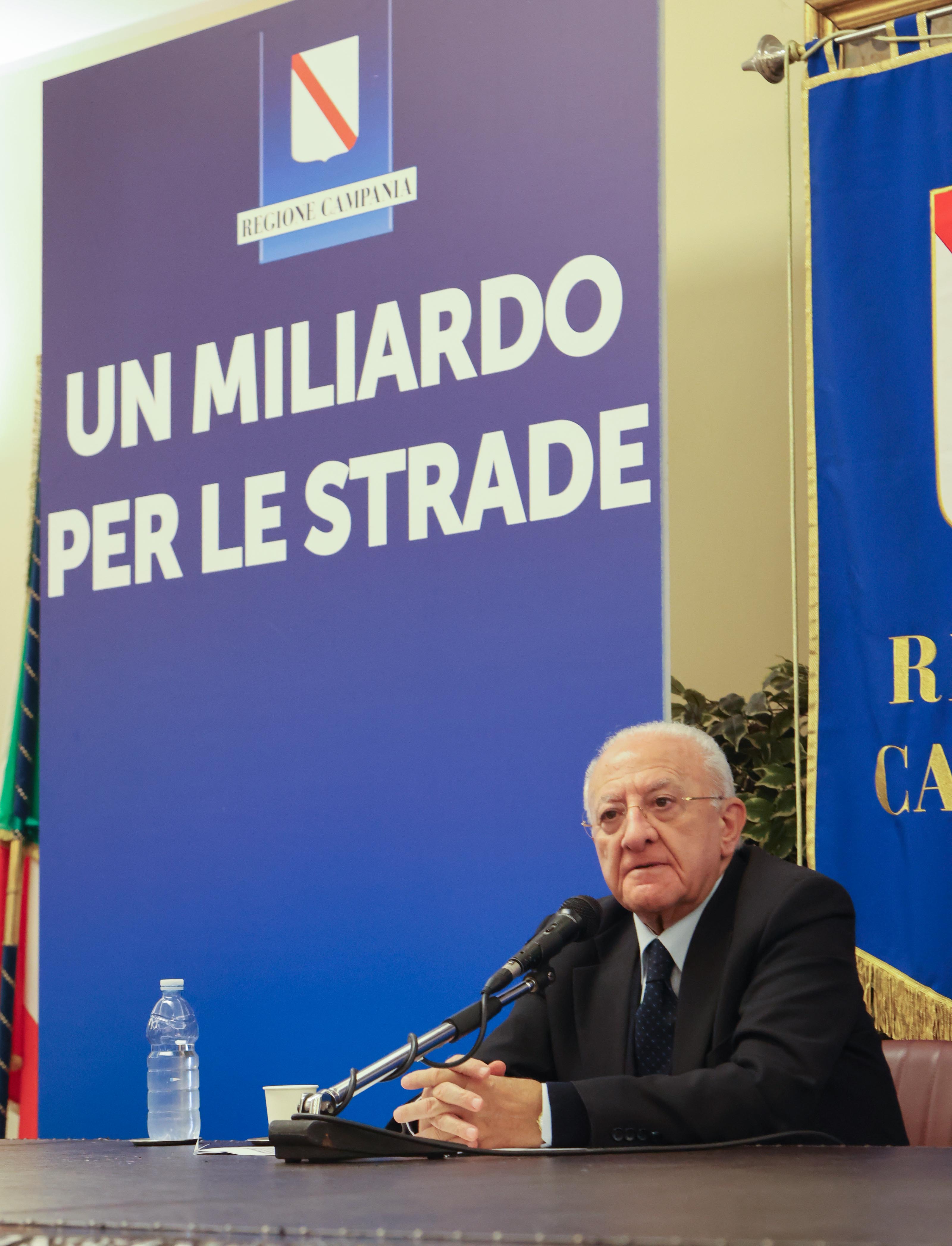 de_luca-piano_strade